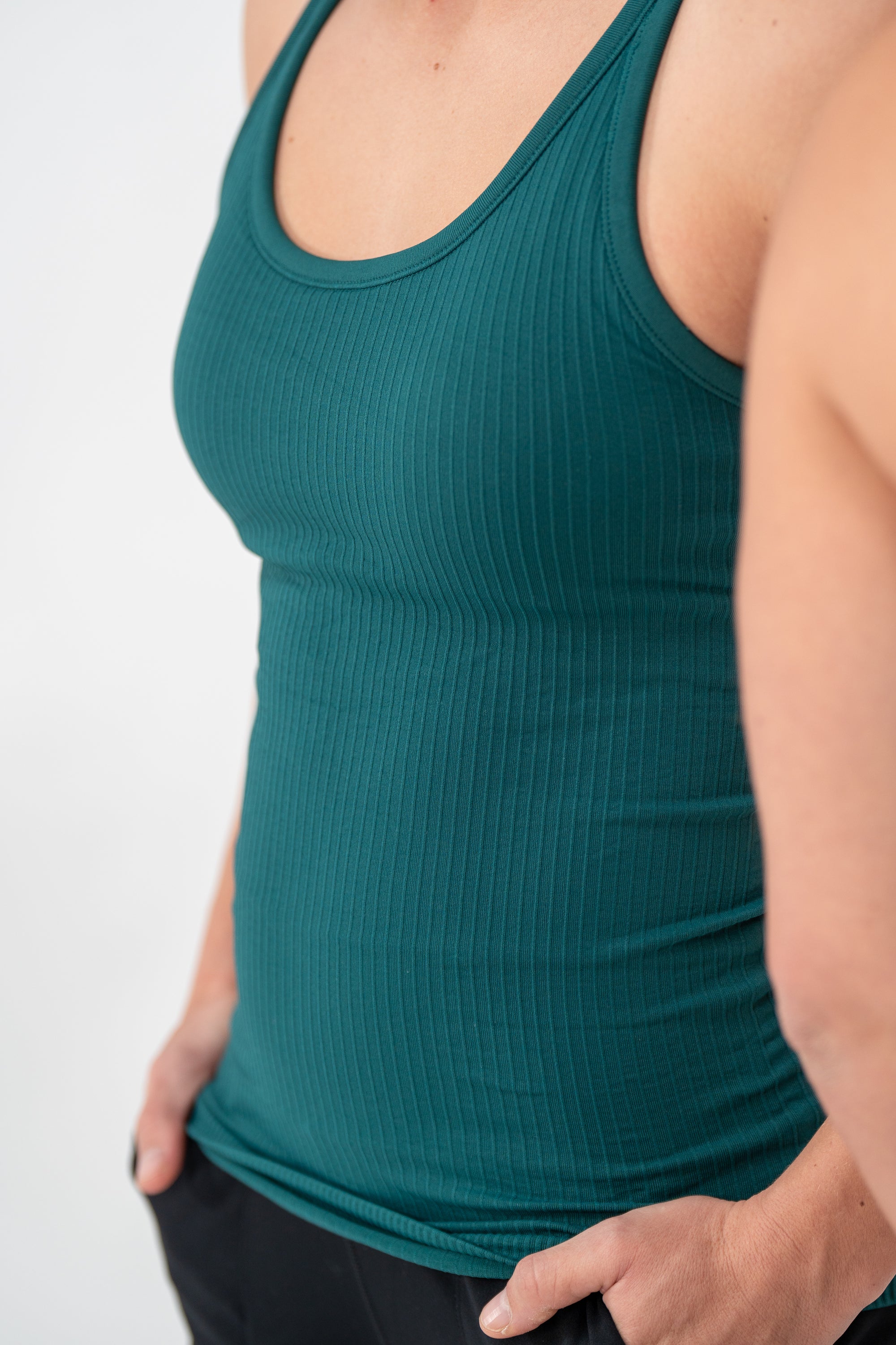 Rach Rib Mid Muscle Singlet