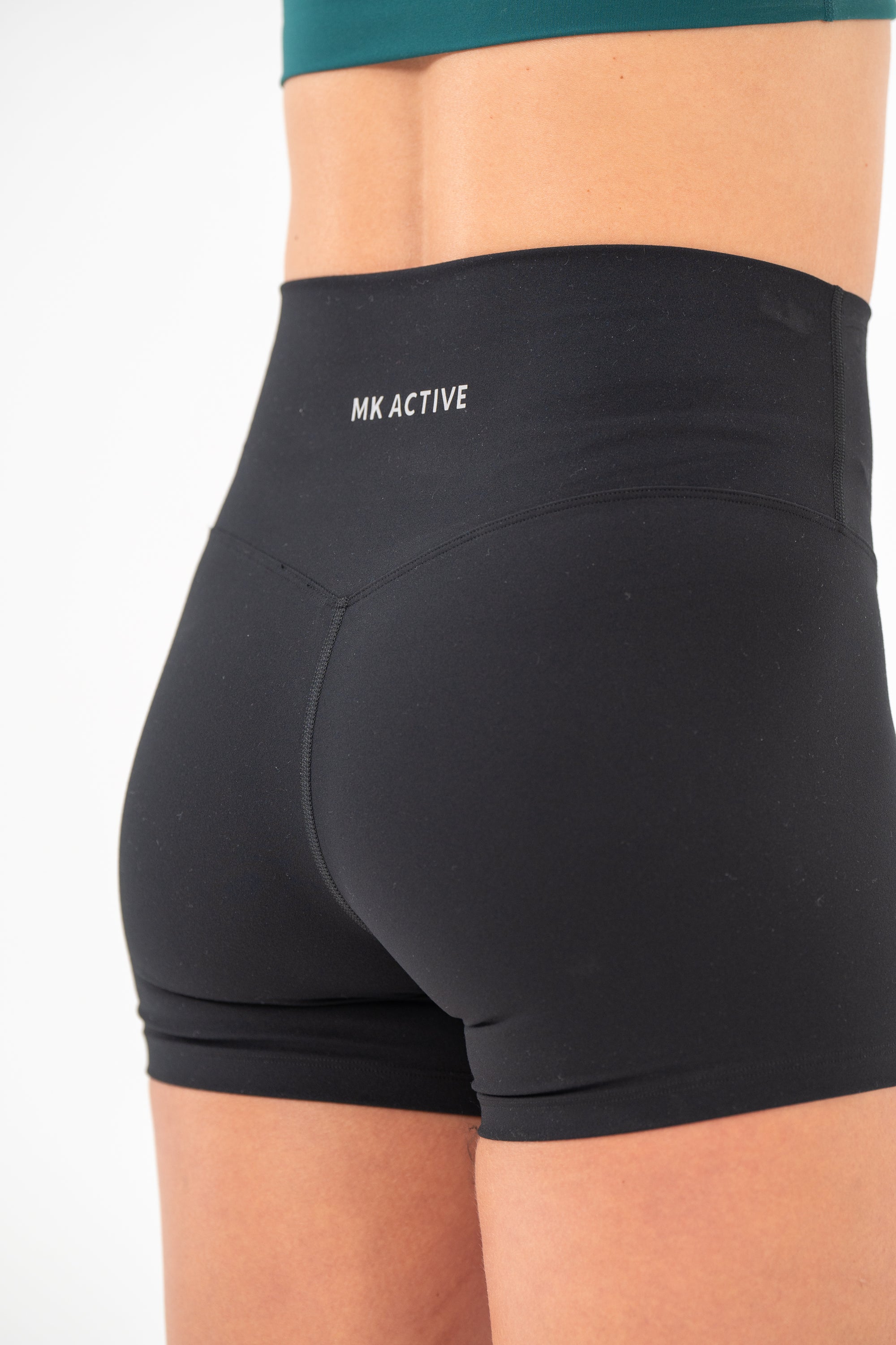 Pieta Shorts 2.0