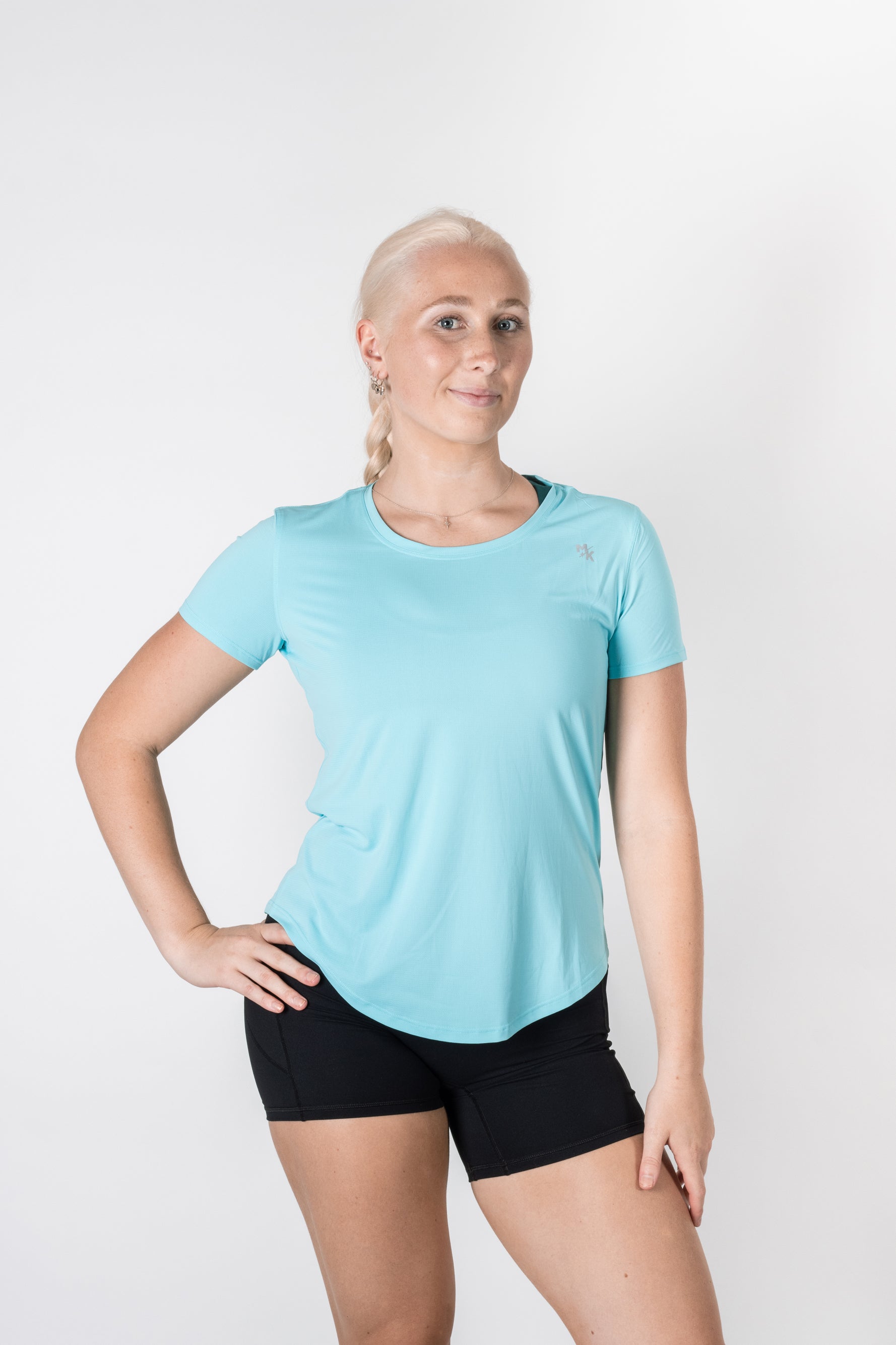 Nerida Tee